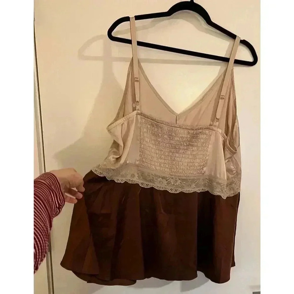 Torrid Babydoll Satin Lace Trim Cami, size 3X - Picture 2 of 3